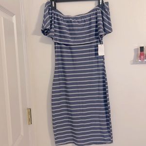Charlotte Russe Off the Shoulder Body con